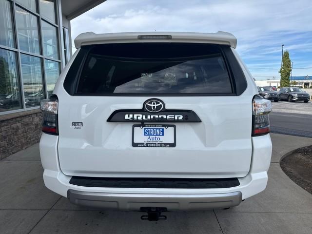 Toyota 4Runner  2024