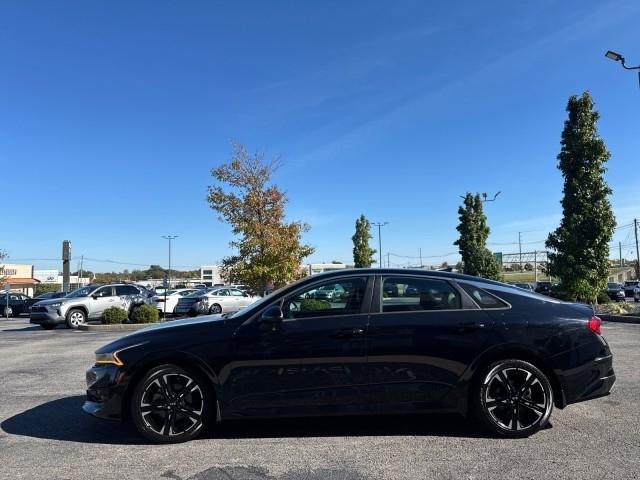 Kia K5  2021