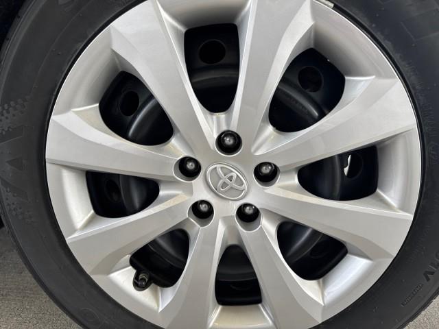 2022 Toyota Corolla LE photo 4
