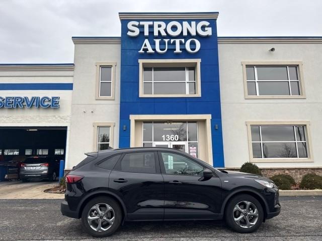 Ford Escape  2025