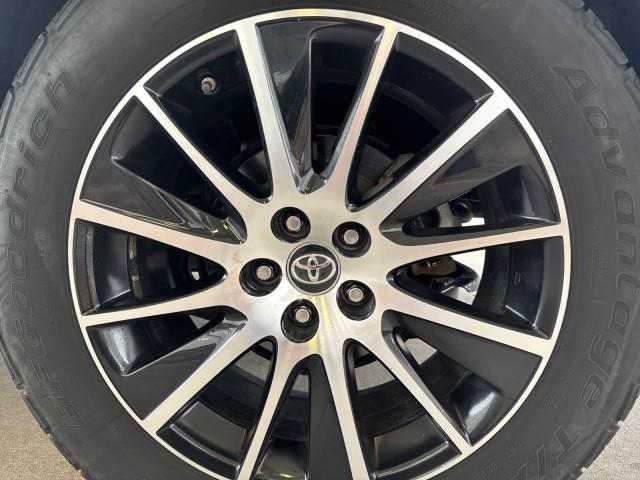 2018 Toyota Highlander SE photo 3