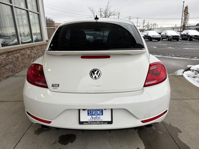 2014 Volkswagen Beetle Turbo R-Line photo 3