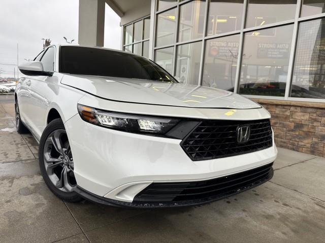 2023 Honda Accord EX's photo