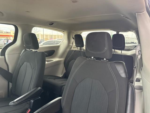 Chrysler Voyager  2023