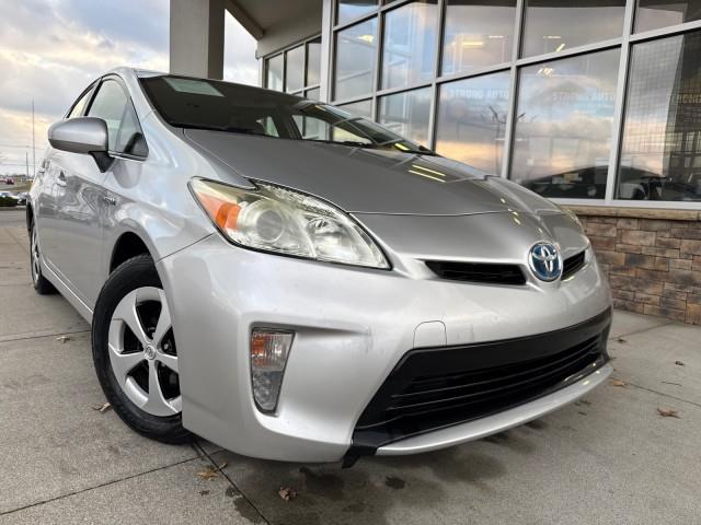 2013 Toyota Prius Base's photo