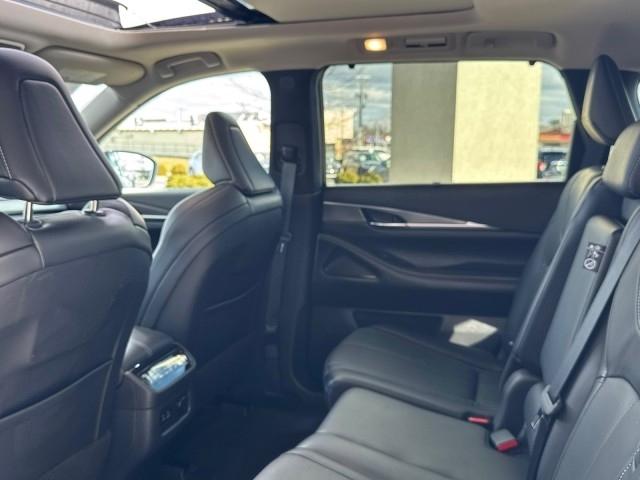 Infiniti QX60  2023