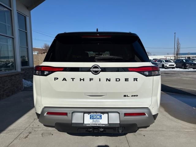 Nissan Pathfinder  2024