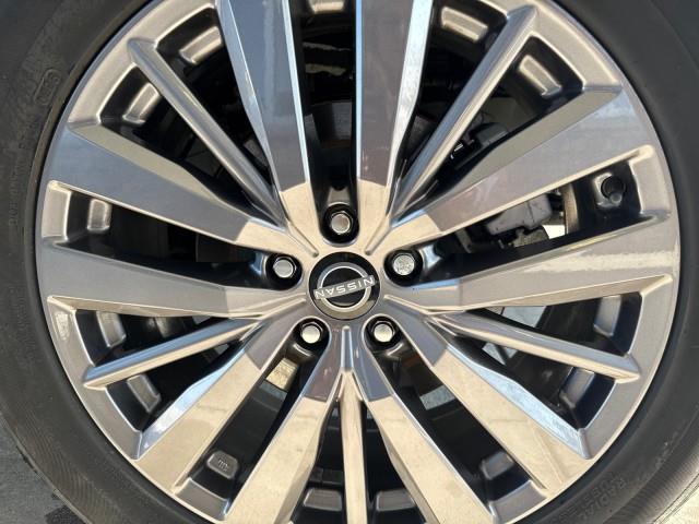 Nissan Pathfinder  2024