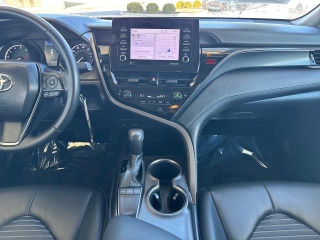 Toyota Camry  2024