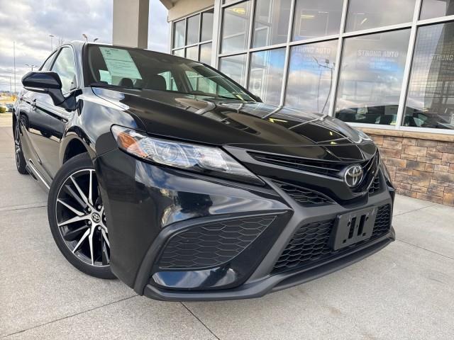 Toyota Camry  2024