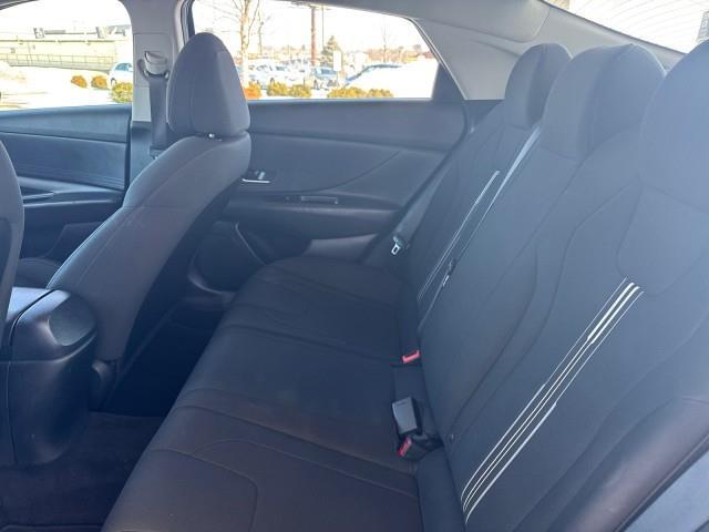 Hyundai Elantra SEL 2022