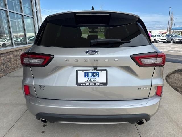 Ford Escape  2024