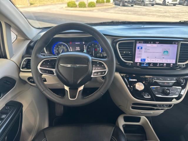 Chrysler Pacifica  2022