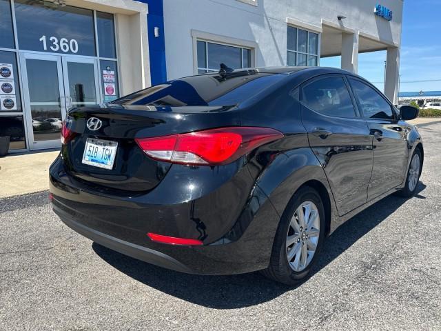 Hyundai Elantra  2015