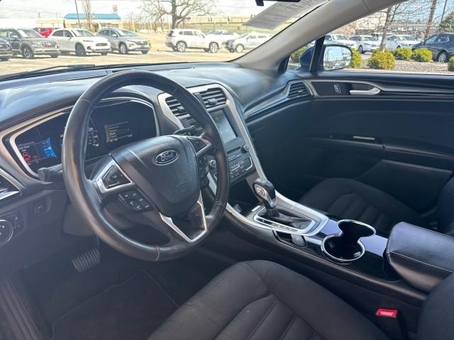 Ford Fusion  2016