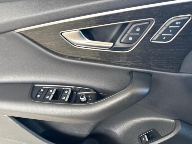 Audi Q7  2023