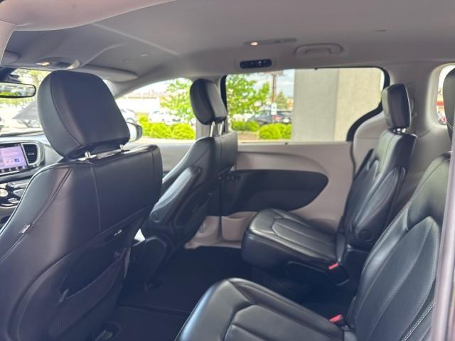 Chrysler Pacifica  2023