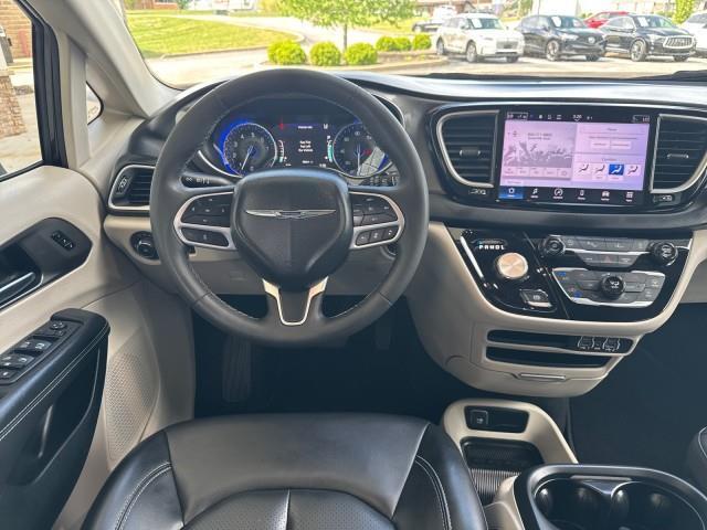 Chrysler Pacifica  2023