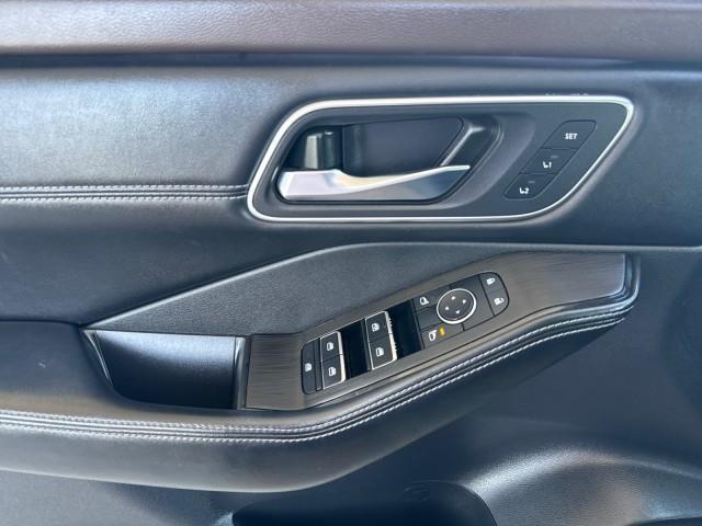 Nissan Rogue Platinum 2023