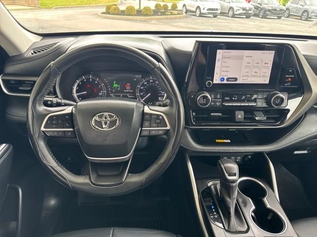 Toyota Highlander  2023