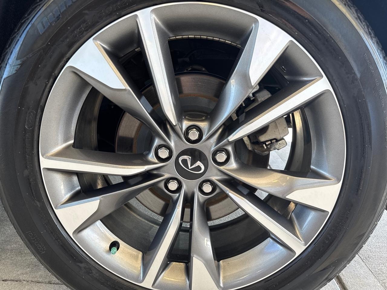 Infiniti QX60  2023
