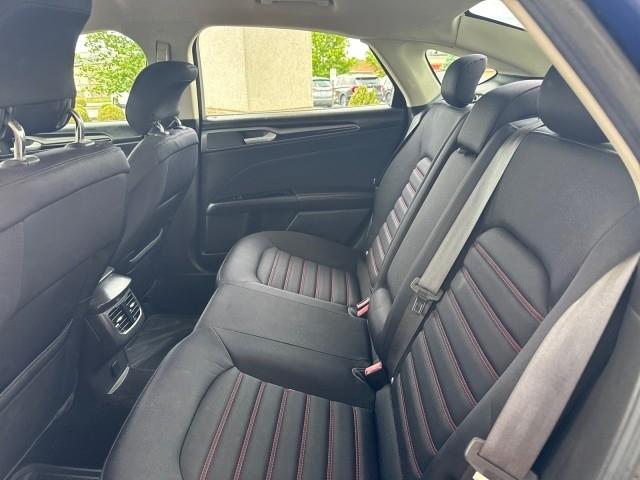 Ford Fusion  2013