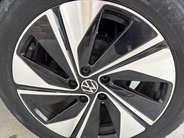 Volkswagen Taos  2023