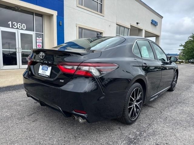 Toyota Camry  2024