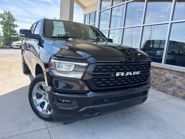 2022 RAM 1500 Big Horn/Lone Star 4x4 Crew Cab 5'7's photo