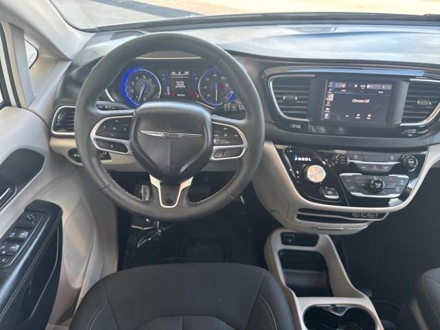 Chrysler Voyager  2023