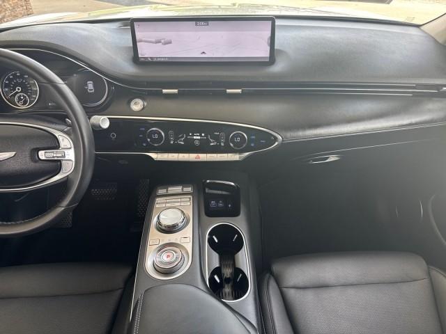 Genesis GV70  2025