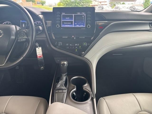 Toyota Camry  2023