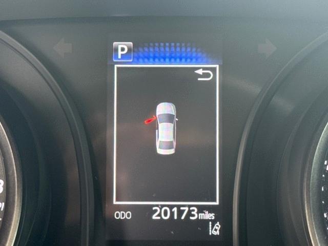 Toyota Camry  2023