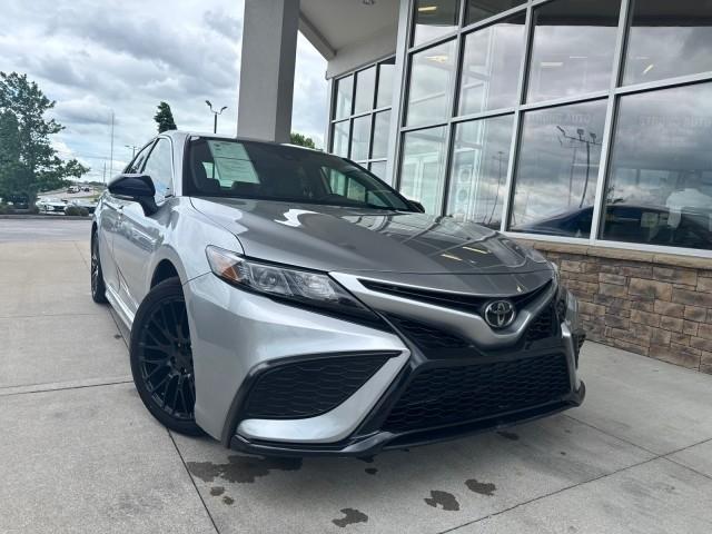 Toyota Camry  2023