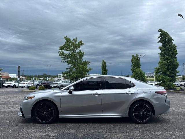 Toyota Camry  2024