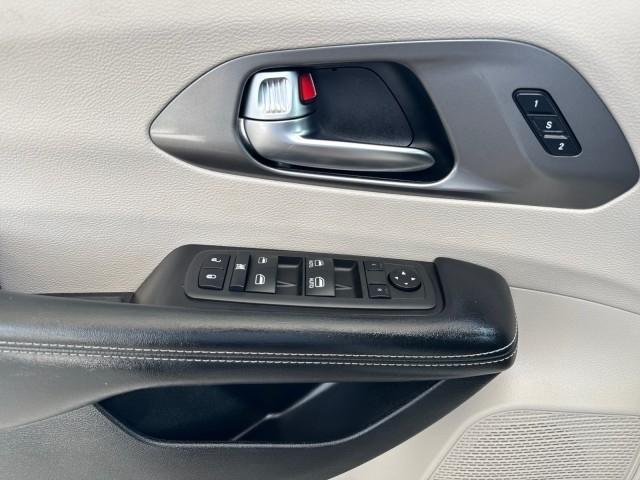 Chrysler Pacifica  2022