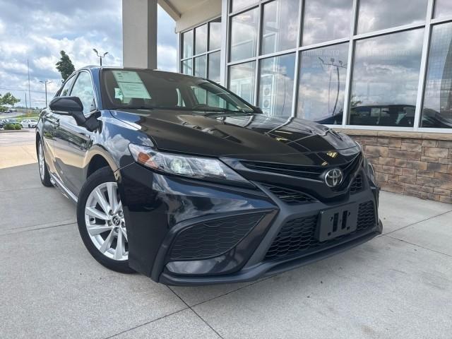 Toyota Camry  2023