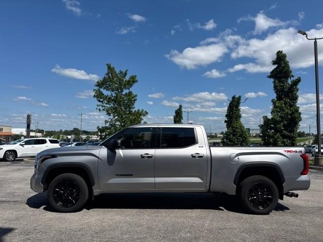 Toyota Tundra  2023