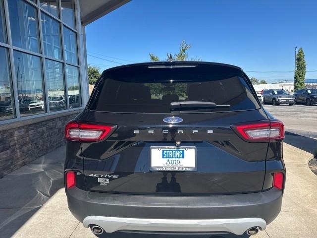 Ford Escape  2024