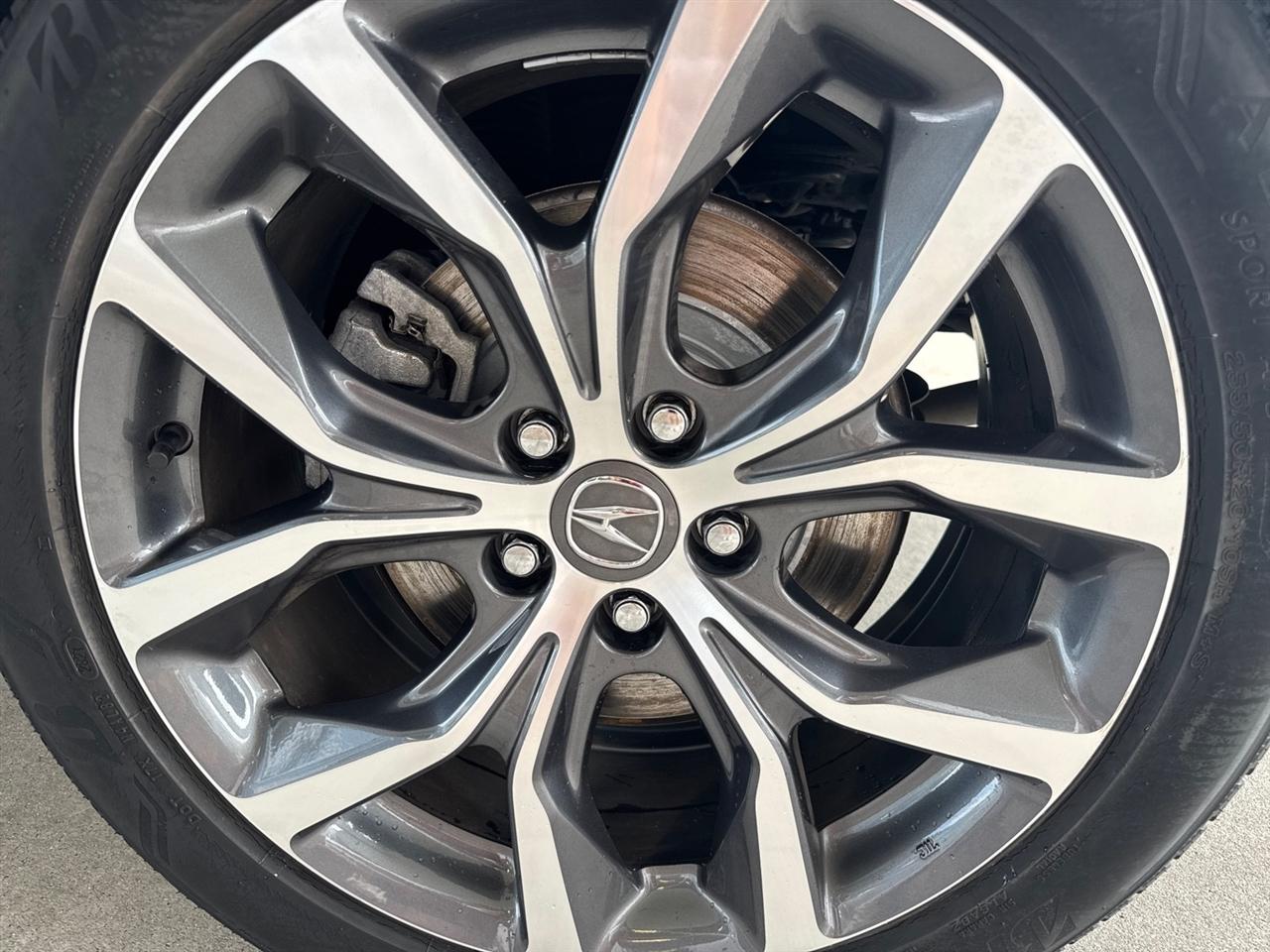 Acura MDX  2022