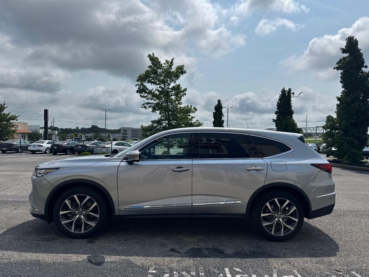 Acura MDX  2022
