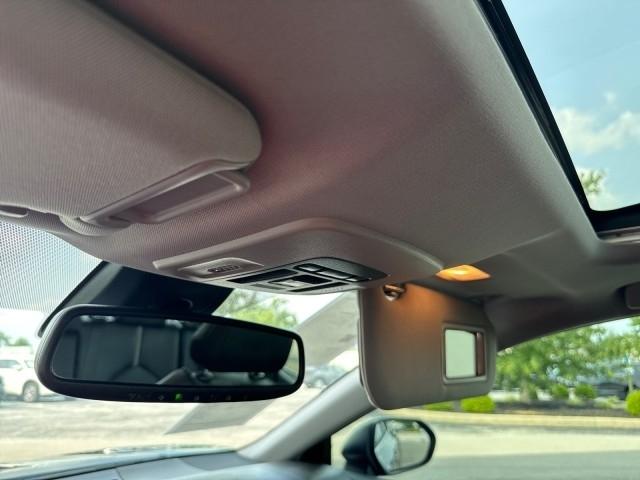 Toyota Camry  2021