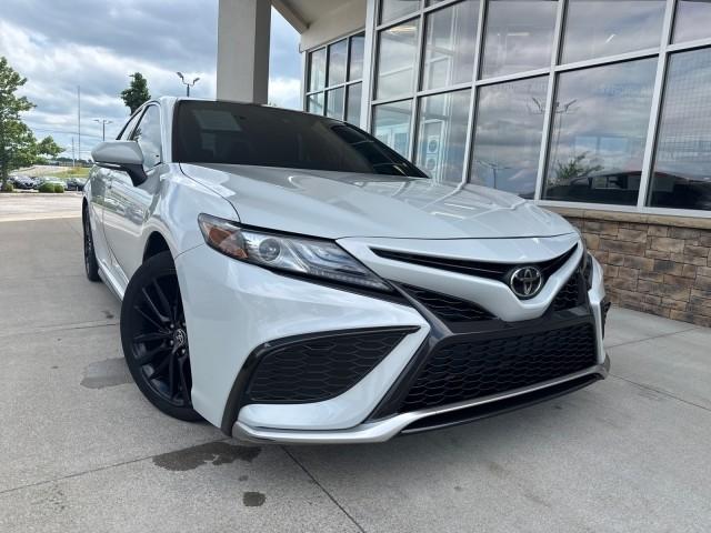 Toyota Camry  2023