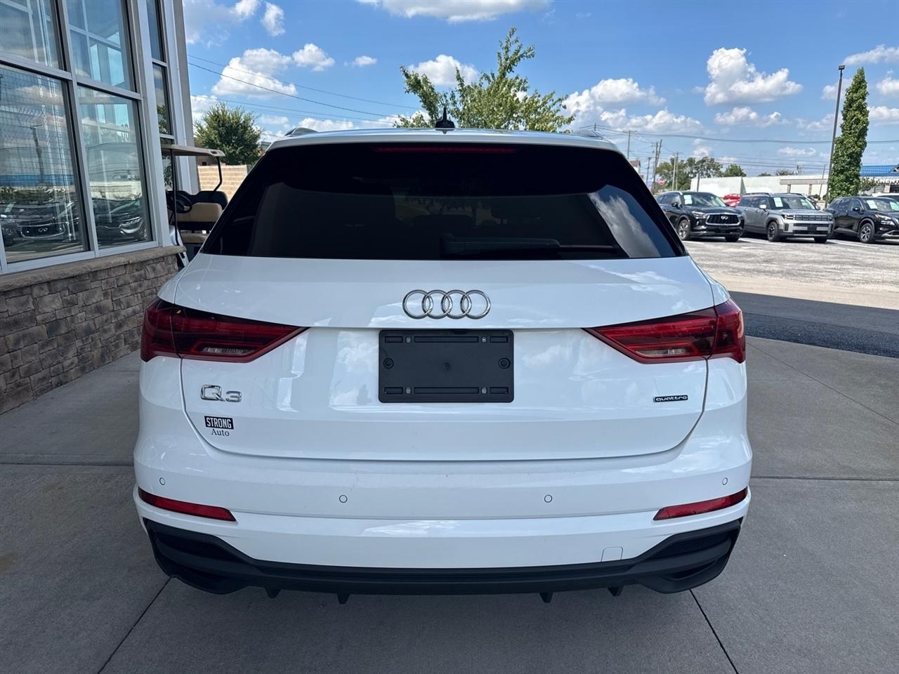 Audi Q3  2023