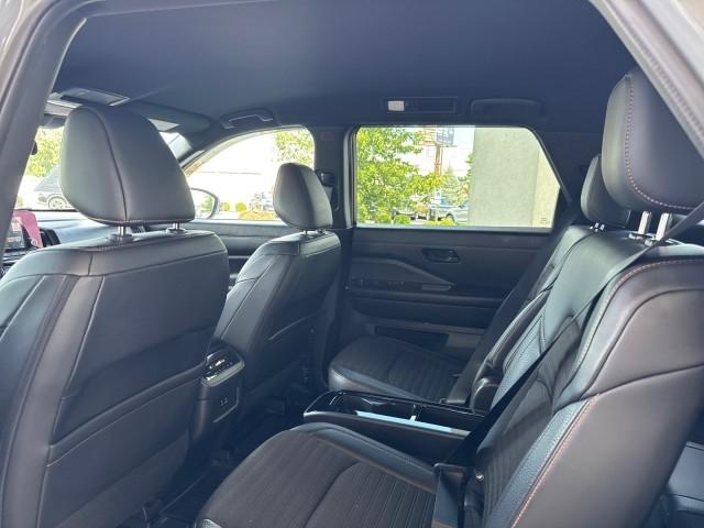 Nissan Pathfinder  2023