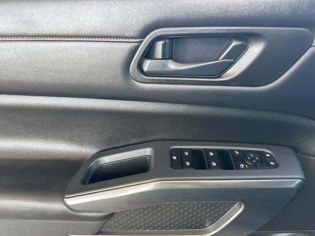 Nissan Pathfinder  2023