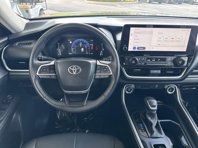Toyota Grand Highlander  2025