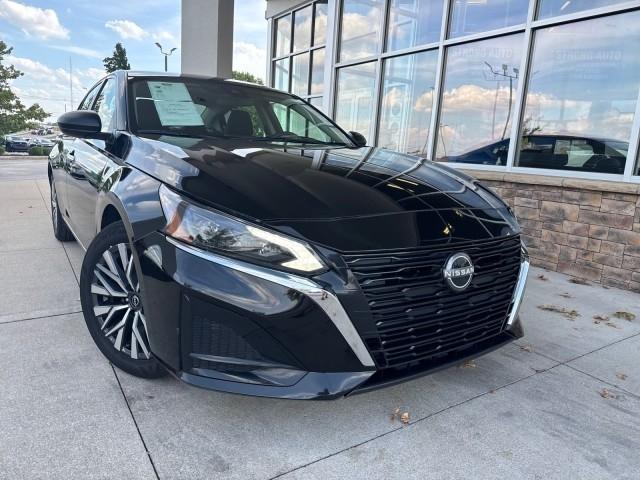 Nissan Altima  2025