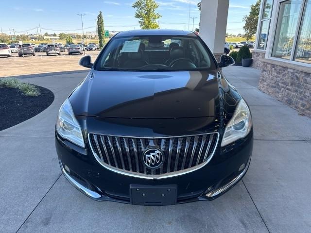 Buick Regal 4dr Sdn Custom 2015