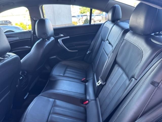 Buick Regal 4dr Sdn Custom 2015